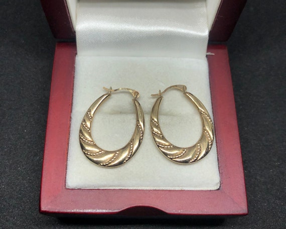 9ct Yellow Gold Hoop Earrings