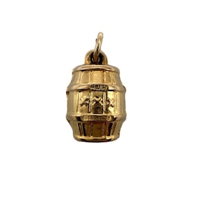 9K 9CT Gold Vintage 3D Whiskey Barrel Charm Pendant