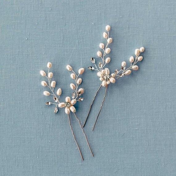 - Natural fresh water pearl Brooch & hair clips / hairpin & earrings set Pearl hair pin set, floral - Baby main image 3