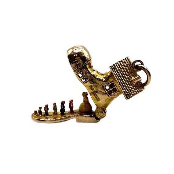 9K 9CT Gold Vintage 3D Opening Enamel Shoe Charm