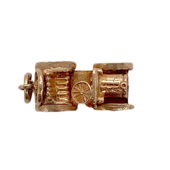 9K Gold Vintage Classic Old Car 3D Charm - image 7