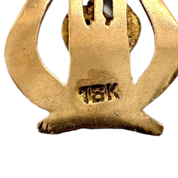 18K Gold Lyre Harp & Treble Clef Pendant - image 5