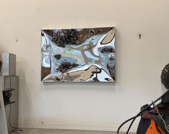 歪んだ鏡の壁掛け彫刻｜ステンレススチール製ウォールアート｜現代的な