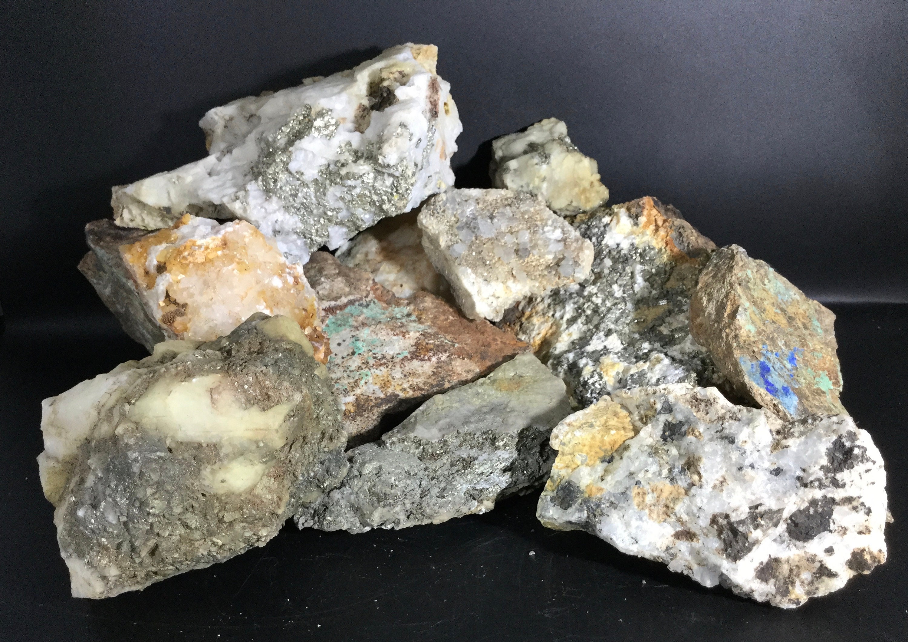 Five Pound Mystery Rock Box High Grade Gold Ore Silver Ore Crystals  Azurite/copper Quartz Iron - Etsy