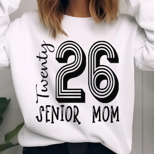 Mamá senior 2026 png, camiseta mamá senior 2026 SVG, senior 2026, mamá orgullosa senior 2026, graduación 2026 SVG, graduado 2026 SVG, camiseta mamá senior SVG