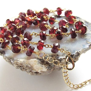 Garnet Beaded Necklace, Garnet Rosary Choker, January Birthstone, 5-6mm Red Gemstone Necklace, Boho Natural Garnet Jewelry, Women&#39;s Gift