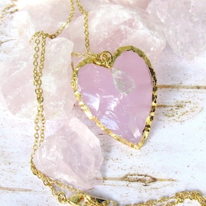 Rose Quartz Heart Necklace, Pink Crystal Heart Pendant, Valentine&#39;s Day Wife Gift, Raw Rose Quartz, Gift For Her, Love Jewelry