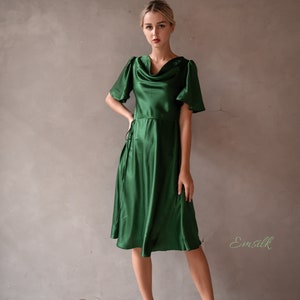 100% pure silk women casual dress/ Bias cut Emerald green midi dress for work/cowl neck dress/formal silk dress/office wear /meeting dress