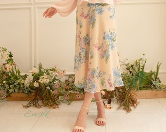 Floral chiffon skirt/midi skirt/fall outfit/women skirt/fall trend/maxi skirt/long chiffon skirt/ bias cut skirt/ fitted waist