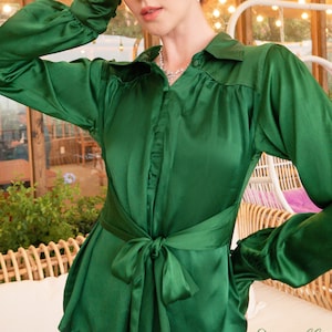 Emerald green 100% mulberry silk blouse with puffed sleeves and bow tied detail /work outfit/formal work clothes/real silk shirt/work blouse