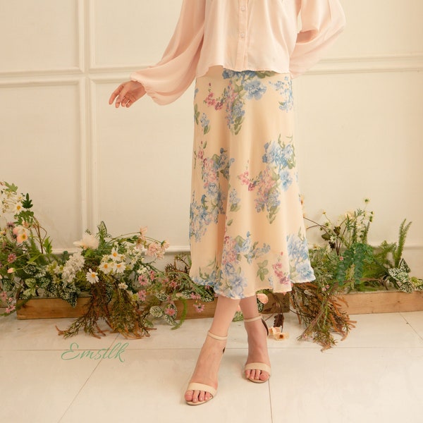 Floral chiffon skirt/midi skirt/fall outfit/women skirt/fall trend/maxi skirt/long chiffon skirt/ bias cut skirt/ fitted waist