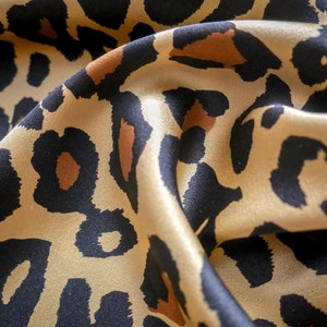 Leopard print 100 % pure mulberry silk fabric by the yard/100 Charmeuse silk/ 19mm silk/premium silk/natural silk
