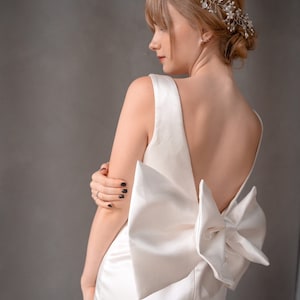 Ivory white Pencil silk dress/Luxury 100% pure mulberry silk/3D bow tie/Short wedding dress/simple wedding dress/minimalist wedding dress
