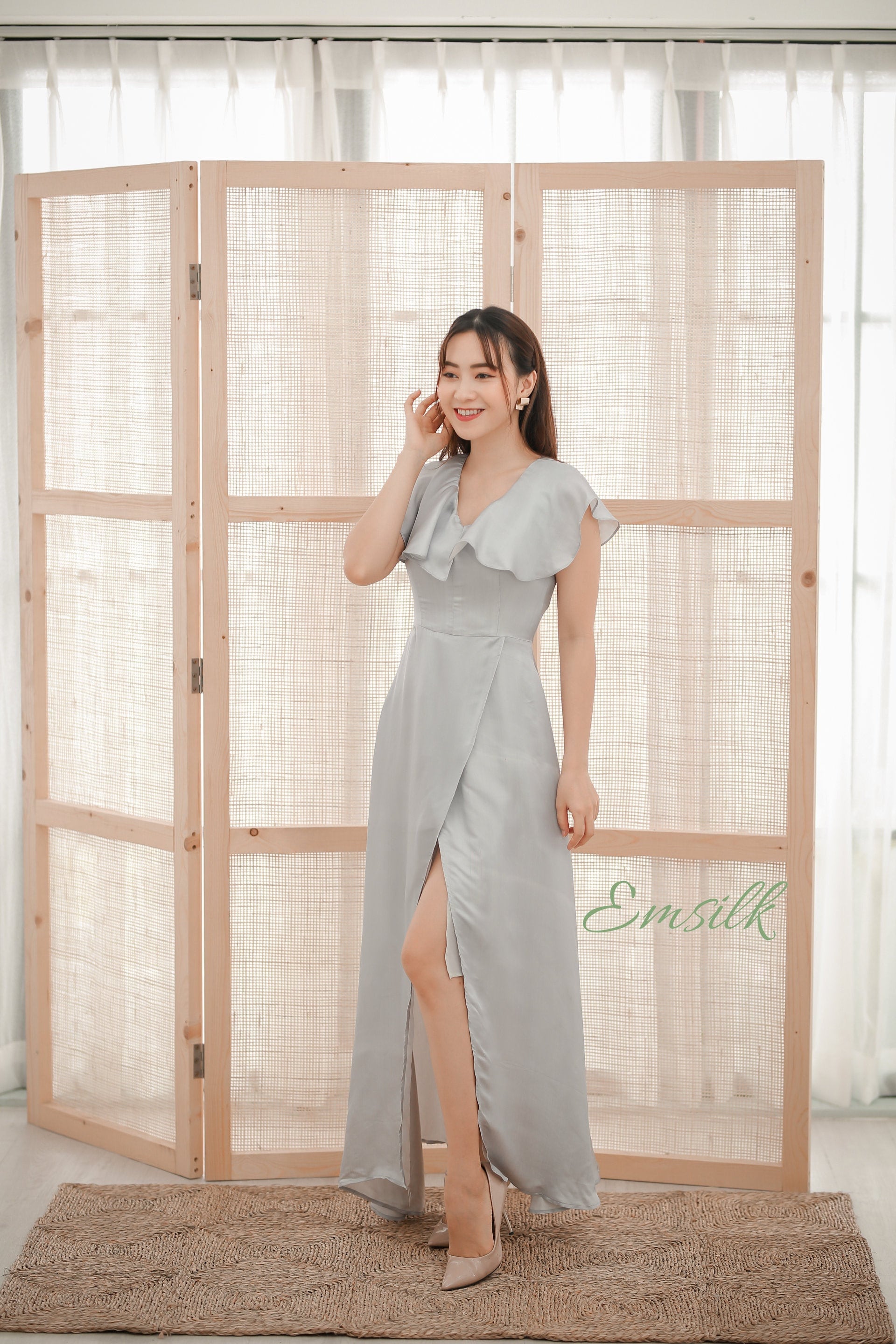 mulberry silk wrap dress 100 percent pure Silk Ivory White Mulberry Silk Wrap Dress: Ruffle Sleeves, Simple Wedding