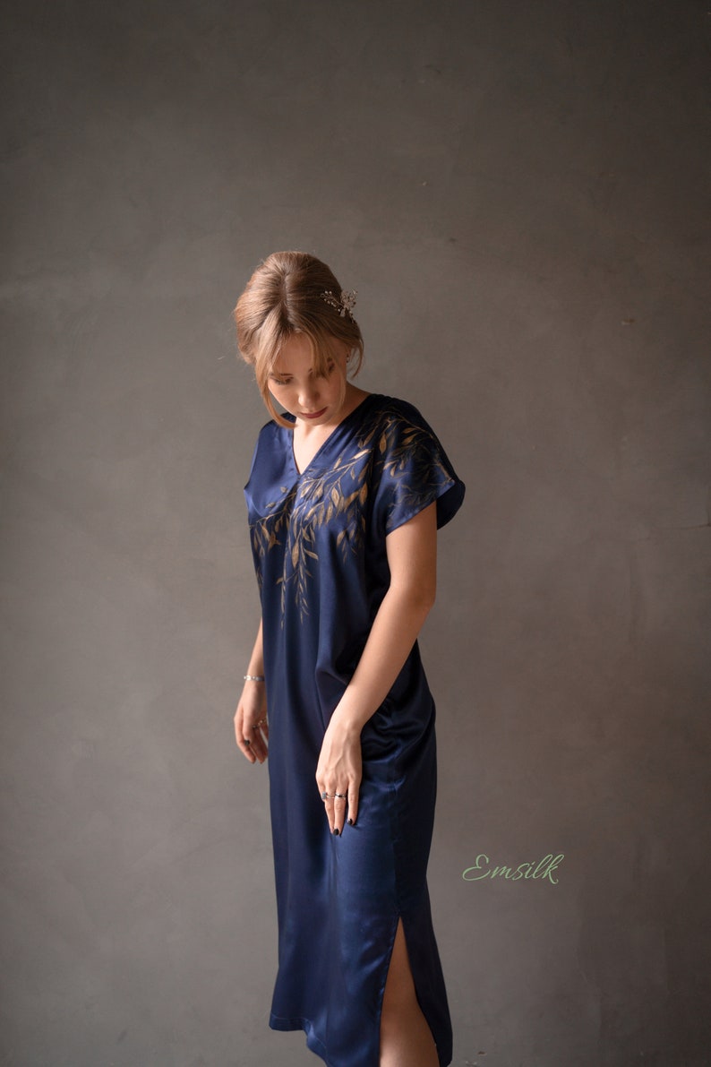 Hand-painted gold paint leaves on navy silk dress/oversized silk dress/women work dress/casual dress/simple women dress/gift for her image 4