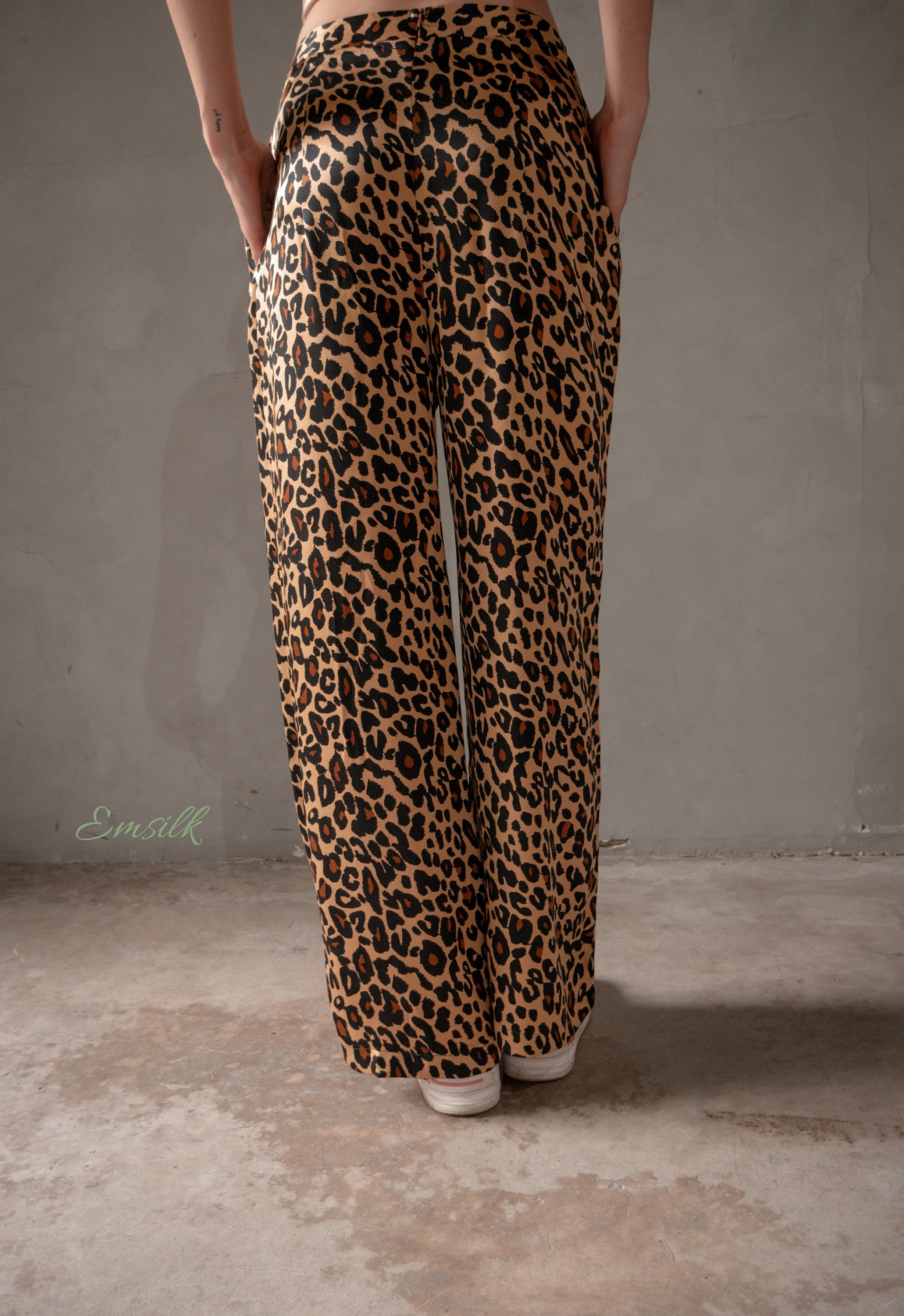 Leopard Print 100% Pure Silk Pants/High Waist pants/fall outfit/women trouser/fall trend/Long Silk pants/satin Silk trouser/loose Fit Pants