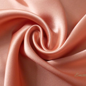 Coral Charmeuse Seidenstoff: 100% Maulbeerseide, 19 mm, 45 &quot;Breit