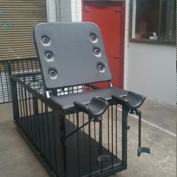 Cage with CBT chair