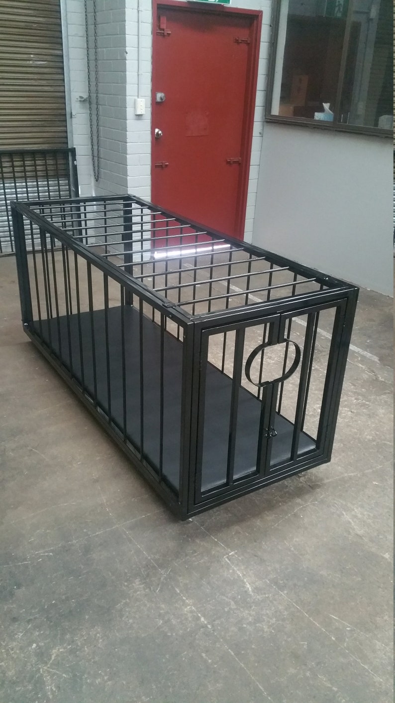 Cage image 1