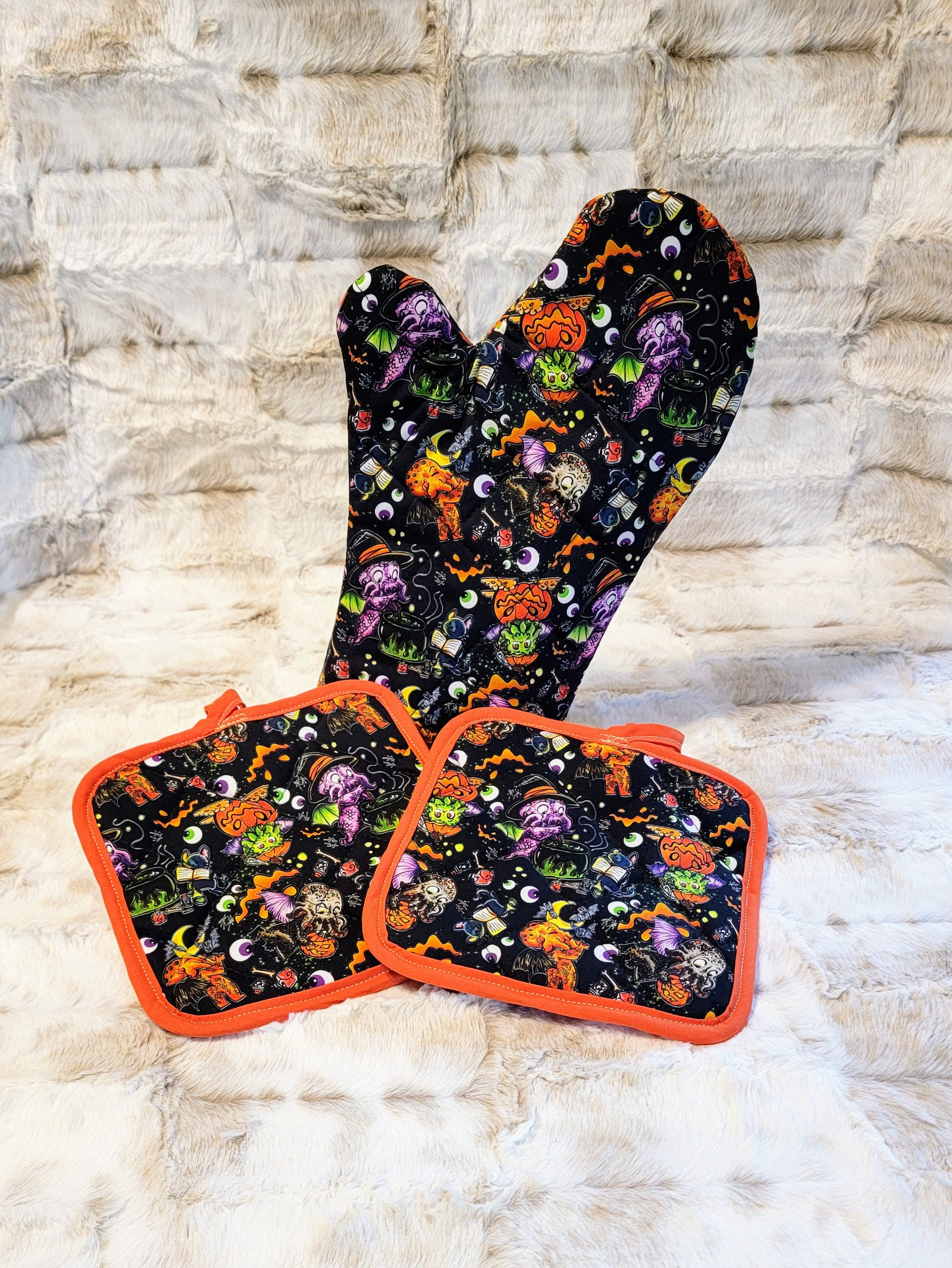 DouZhe Oven Mitts and Pot Holders Sets, Cute Animal Lizard Prints