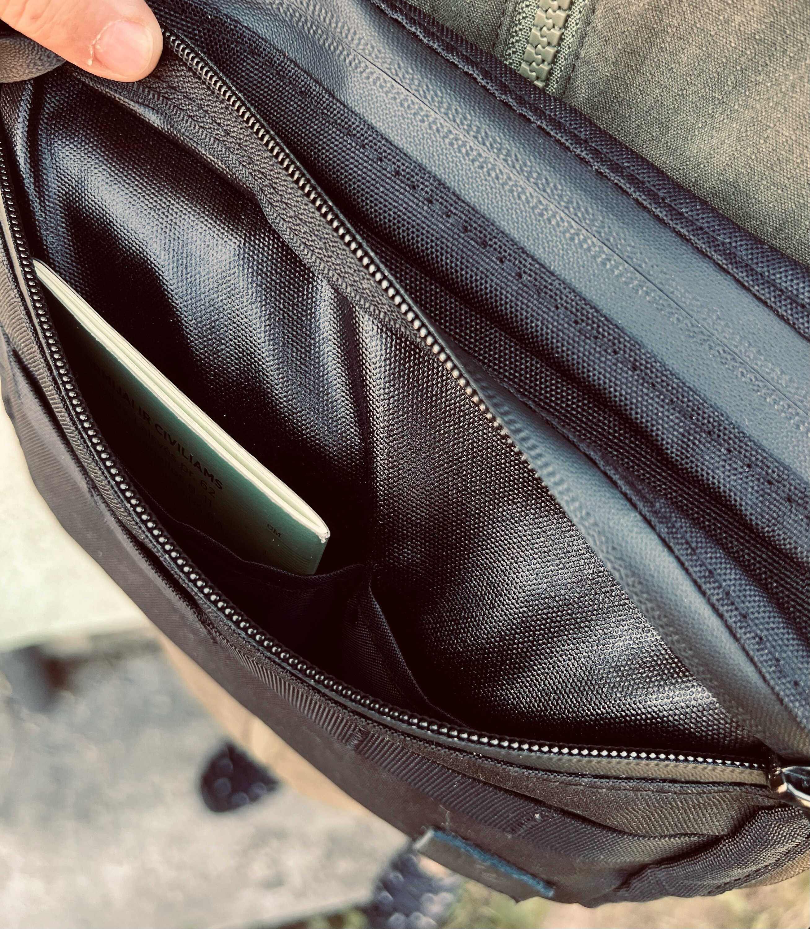 GORUCK GR1 21L BLACK パッチ、チェストストラップ付き チェスト