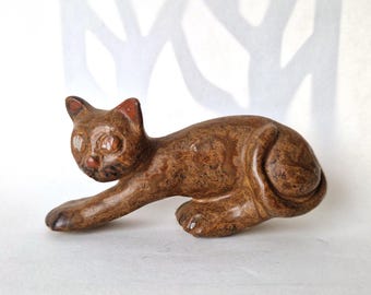 Tremar Rare Stretching Cat, Midcentury Vintage Collectable Ceramic Ornament.  Made in Cornwall, 1970s
