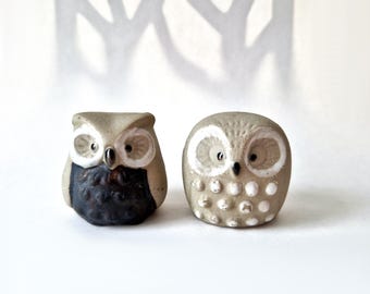 Pair of Emson Owls, Vintage Studio Pottery, Collectable Ceramic, Midcentury Miniatures. 1970s, Taiwan