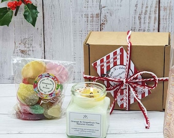 Eco Friendly 'Nice Noel' Gift Box | Soy Wax Candle | Vegan Pick 'n' Mix Sweets | Sustainable Vegan Present