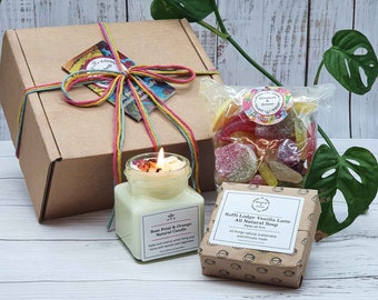 Sustainable Eco-Friendly Spa Gift Box | Soy Wax Candle | Soap Bar | Seed Balls | Vegan Sweets | Plastic Free | Birthday Present | Thank You