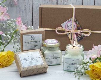 Mother's Day Luxury Candle & Soap Eco Gift Box | Soy Wax Candle and Handmade Soap Bar Hamper  | Eco Friendly