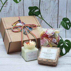 Sustainable Eco-Friendly Spa Gift Box | Soy Wax Candle | Soap Bar | Seed Balls | Vegan Sweets | Plastic Free | Birthday Present | Thank You