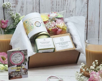 Large 'Thinking Of You' Eco-friendly Gift Box | Soy Wax Candle | Soap Bar | Seedballs | Vegan Sweets | Plastic-free | Sympathy | Handmade