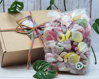 Sustainable Vegan Sweet 1kg Pick and Mix Gift Box | Plastic-free | Vegetarian Friendly | Vegan Eco Gifts & Hampers | Party Sweets