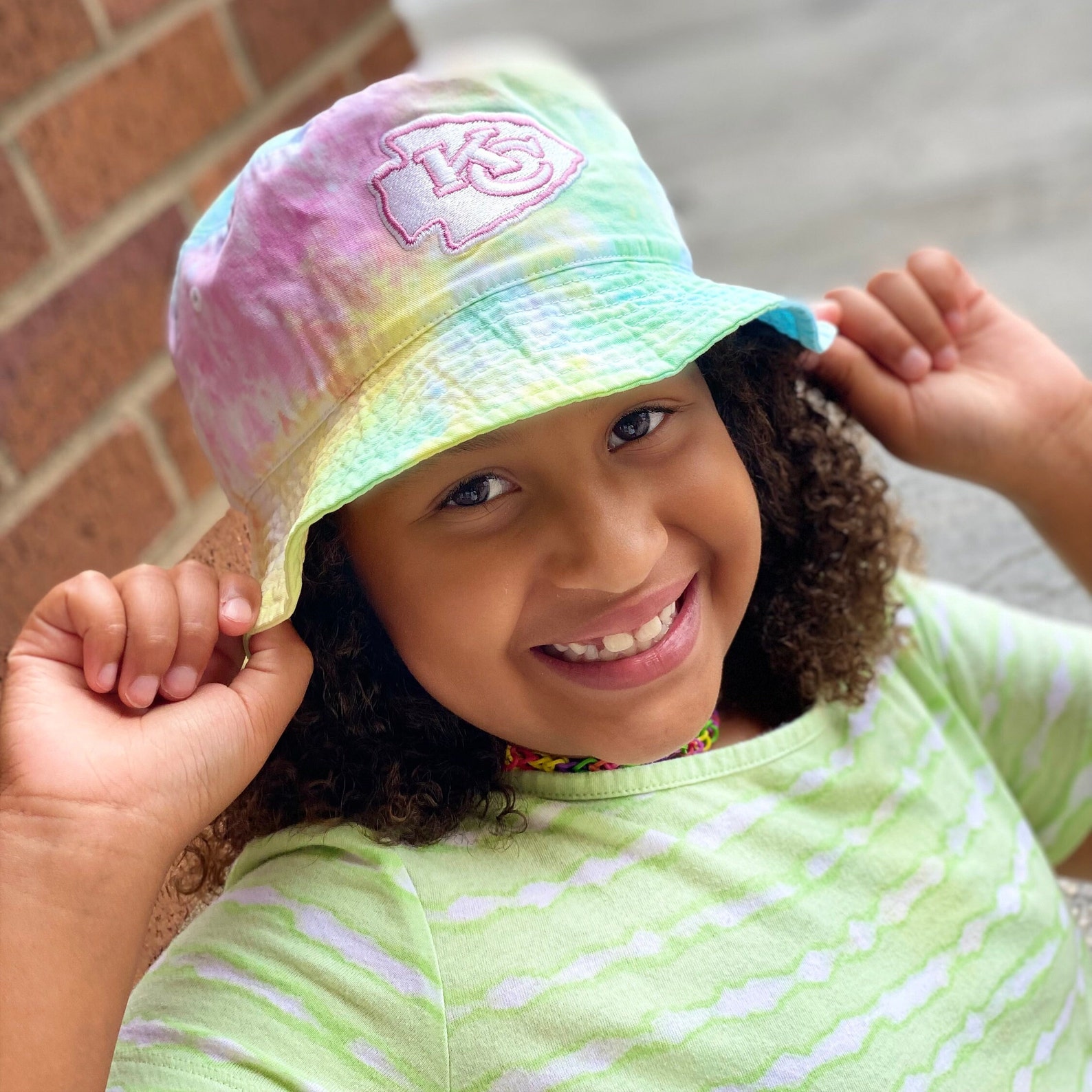 chiefs tie dye hat
