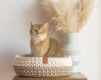 Panier pour chat fait main - Sand Cream bicolore - Catbed au crochet en coton recyclé