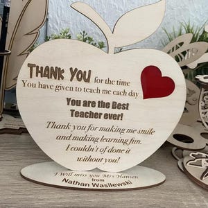 Regalo personalizado para maestros GRACIAS Regalo de manzana de madera para maestros Guardería, Fin de año, gracias maestro