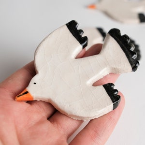 homemade magnets, ceramic magnets, cute bird ceramics, bird magnets, funny fridge magnets, animal magnet, dishwasher magnet, fridge magnets