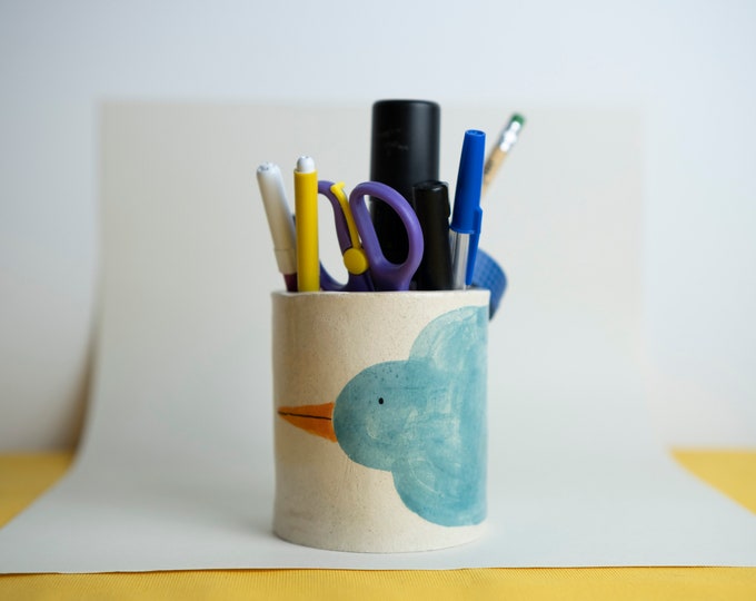 Bird pencil holder, ceramic pencil holder, teacher pencil cup, pencil holder, desk organizer, kitchen organizer, handmade pottery, pottery