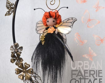 Mariposa Clip & Go Flutterpixie Butterfly Fairy Doll and Thumbelin