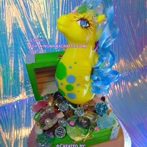 Bubbles Sea Pony in Treasure Chest