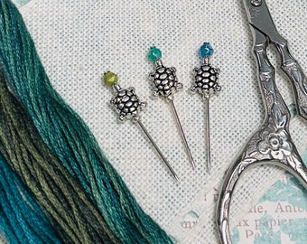 Turtle Trio ~ An Ocean Marking Pin Set ~ Counting Pins ~ Green, Aqua, Teal, Blue ~ Needles ~ So sweet and a great gift!