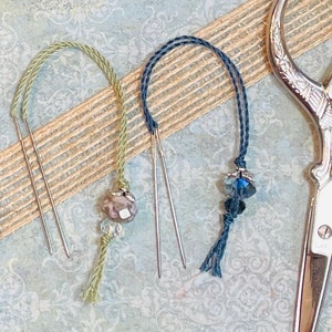 糸ホッパー ~ 糸カウンター ~ 裁縫用アクセサリー ~ クロスステッチ刺繍 ~ アソートカラー ~ ピンク、ブルー、レッド、ブラウン、ブラック、イエロー
