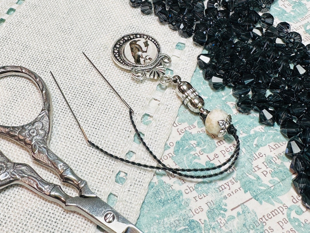 Thread Hopper and Needle Minder ~ Black, Gray, Cream Raven ~ Magnet ...