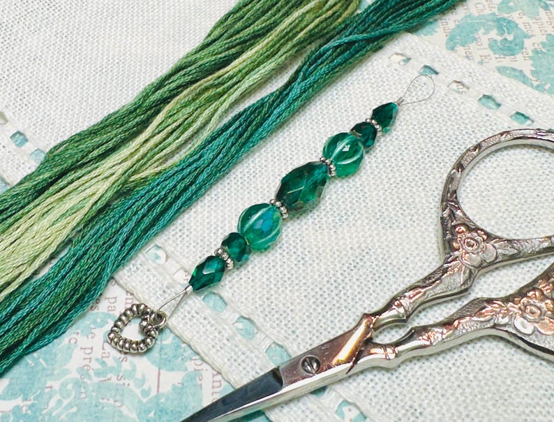 Emerald Green Beaded Needle Threader ~ Sterling Silver Crimps - Etsy