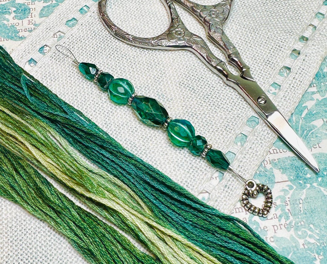 Emerald Green Beaded Needle Threader ~ Sterling Silver Crimps - Etsy