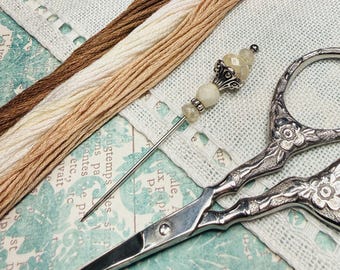 Cream Tulip Counting Pin ~ Ivory Mercury, Antique Silver ~ Czech Glass Beaded Needlework Accessory