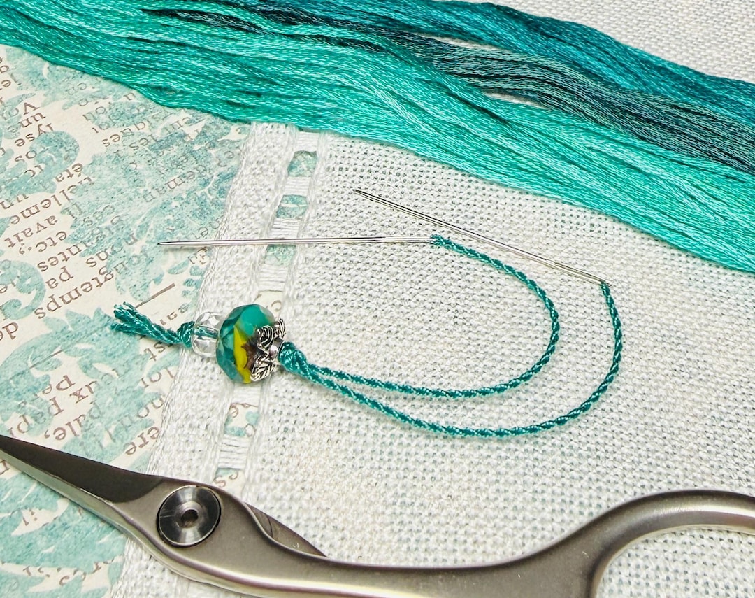 Thread Hopper ~ Thread Counter ~ Turquoise, Yellow ~ Counting Pins - Etsy