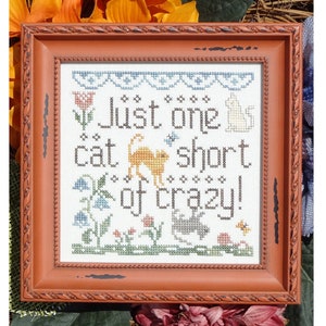 猫に夢中〜面白いペットのクロスステッチパターン〜私の足の親指のデザイン〜PDFダウンロード