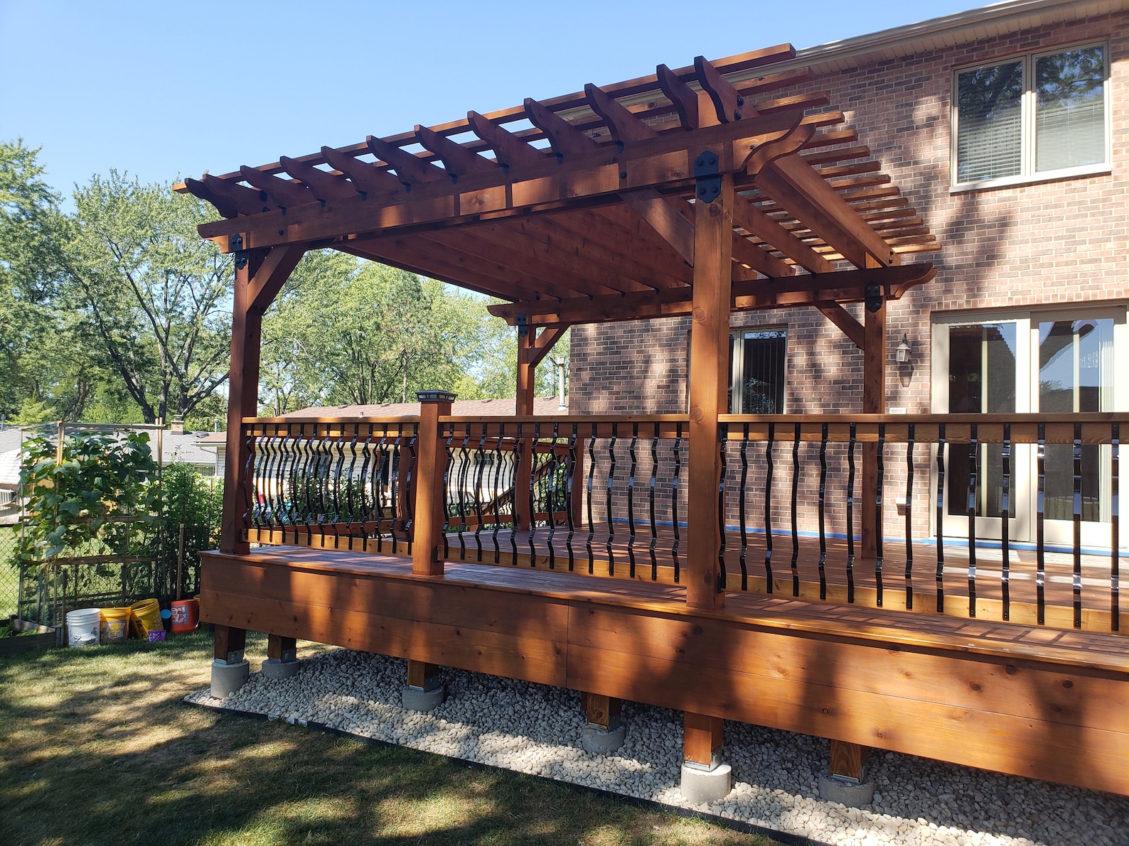 Pergola ideas: advice on building a pergola in your garden