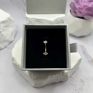 minimalist mini navel ring- clear gem belly ring- yellow gold crystal body jewelry- dainty mini navel ring- elegant mini gem navel ring